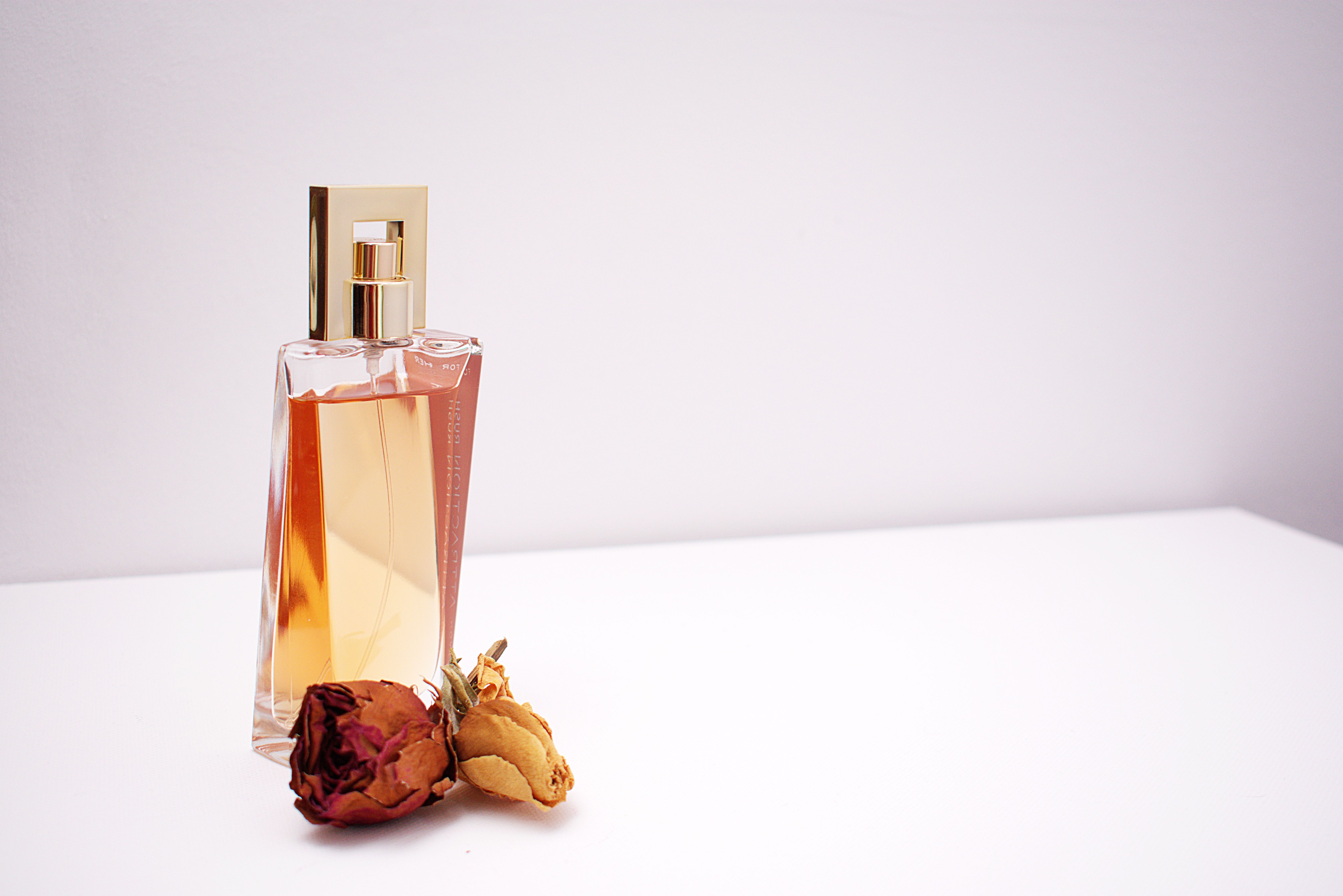 A Manifestation Ritual for the Tom Ford Private Blend – Oud Wood 1L Decanter — Claim It Today